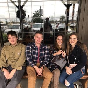 Meet your Posher, Ethan